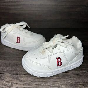 Reebok Authentic MLB Boston Red Sox White Low-top Sneaker Unisex Size 4 Baby